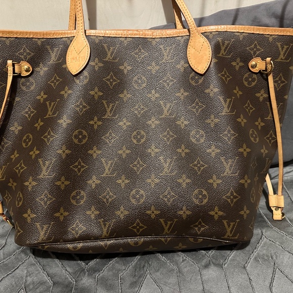 Louis V  perfect condition - Picture 4 of 4